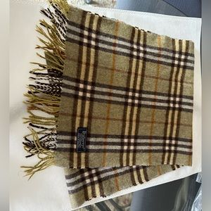 ✨ sold❗️Burberry Scarf Cashmere✨